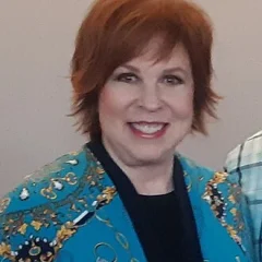 Vicki Lawrence height profile photo