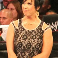 Vickie Guerrero height profile photo