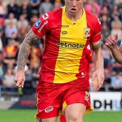 Victor Edvardsen height profile photo