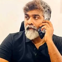 Vijay Sethupathi height profile photo