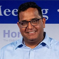 Vijay Shekhar Sharma height profile photo