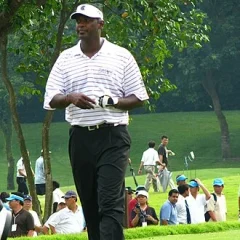Vijay Singh height profile photo