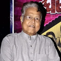 Viju Khote height profile photo