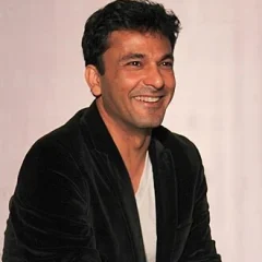 Vikas Khanna height profile photo
