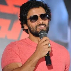 Vikram (actor) height profile photo