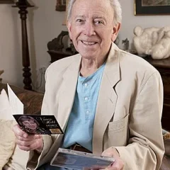 Vince Hill height profile photo