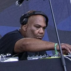 Vincent Mason height profile photo