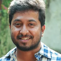 Vineeth Sreenivasan height profile photo