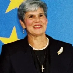 Violeta Chamorro height profile photo
