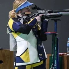 Virginia Thrasher height profile photo