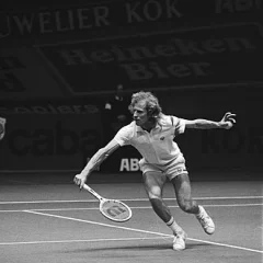 Vitas Gerulaitis height profile photo