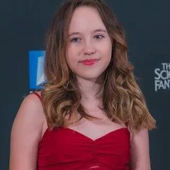 Vivien Lyra Blair height profile photo
