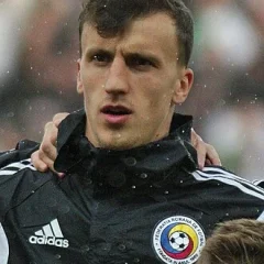 Vlad Chiricheș height profile photo