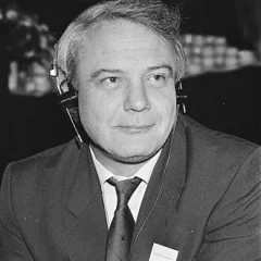 Vladimir Bukovsky height profile photo