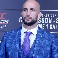 Volkan Oezdemir height profile photo