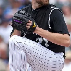 Wade Davis (baseball) height profile photo
