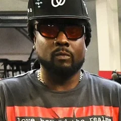 Wale (rapper) height profile photo