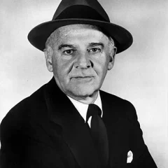 Walter Winchell height profile photo