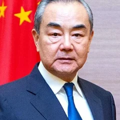 Wang Yi height profile photo