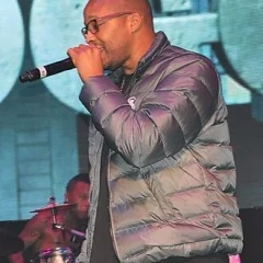 Warren G height profile photo
