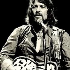 Waylon Jennings height profile photo