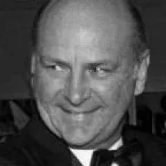 Wayne Huizenga height profile photo