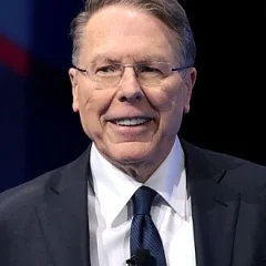 Wayne LaPierre height profile photo
