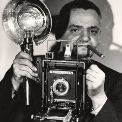Weegee height profile photo