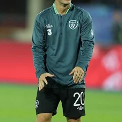 Wes Hoolahan height profile photo