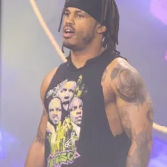 Wes Lee height profile photo