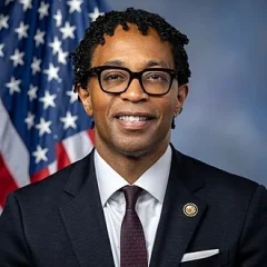 Wesley Bell height profile photo