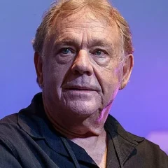 Wesley Eure height profile photo