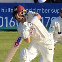 Will Young (cricketer) height profile photo