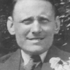 Willem Arondeus height profile photo