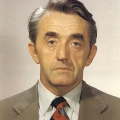 William Francis Buckley height profile photo