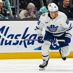 William Nylander height profile photo