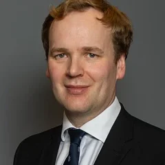 William Wragg height profile photo
