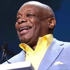 Willie Brown (politician) height profile photo
