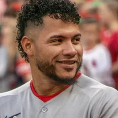 Willson Contreras height profile photo