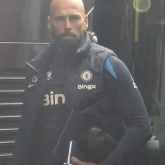 Willy Caballero height profile photo
