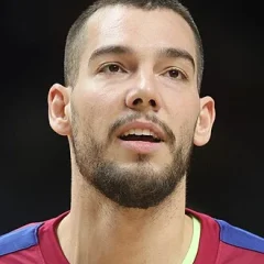 Willy Hernangómez height profile photo