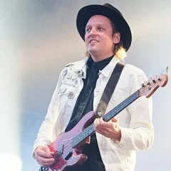 Win Butler height profile photo