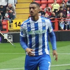 Yan Valery height profile photo