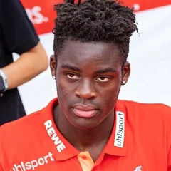 Yann Aurel Bisseck height profile photo