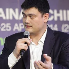 Yao Ming height profile photo