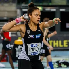 Yemisi Mabry height profile photo