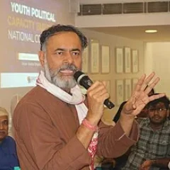 Yogendra Yadav height profile photo