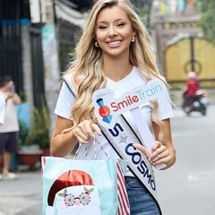Yolina Lindquist height profile photo