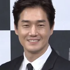 Yoo Ji-tae height profile photo
