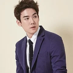 Yoo Yeon-seok height profile photo